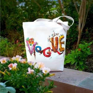 ~LIMITED EDITION~ Vogue x Salvador Dalí 2020 Tote Bag Collectible